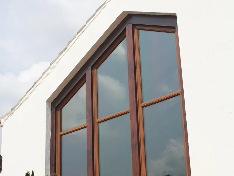 Bow Windows Thamesmead